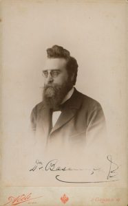 Tautinio judėjimo veikėjas ir ideologas, mokslininkas dr. J. Basanavičius. Apie 1888 m. Maironio lietuvių literatūros muziejus. Naudojimo teisės: PD. Nuotrauka iš Europeanos