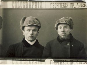 Liudas Gira ir Ignas Šeinius. Apie 1918 m. MLLM F 51. Maironio lietuvių literatūros muziejus. Naudojimo teisės: PD. Nuotrauka iš LIMIS