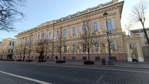 Vilniaus žemės banko rūmai (dabar Lietuvos bankas, Gedimino pr. 6). 2025 m. Jurgitos Lazauskaitės nuotrauka