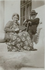 J. Zikaras su Domicele Tarabildiene. 1930–1935 m. Nacionalinis M. K. Čiurlionio dailės muziejus. Naudojimo teisės: CC BY-NC. Nuotrauka iš Europeanos