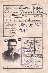 RUDZINSKAS Juozas Leonas. Paso kortelė. 1932 m. Kauno regioninis valstybės archyvas. Naudojimo teisės: PD. Nuotrauka iš Europeanos