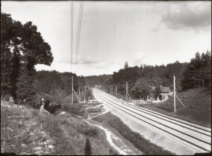 Stanisław Filibert Fleury. Geležinkelis (trečias kelio varstas) į Naująją Vilnią. XIX a. pab. Lietuvos nacionalinis muziejus. Naudojimo teisės: CC BY-NC-ND. Nuotrauka iš Europeanos